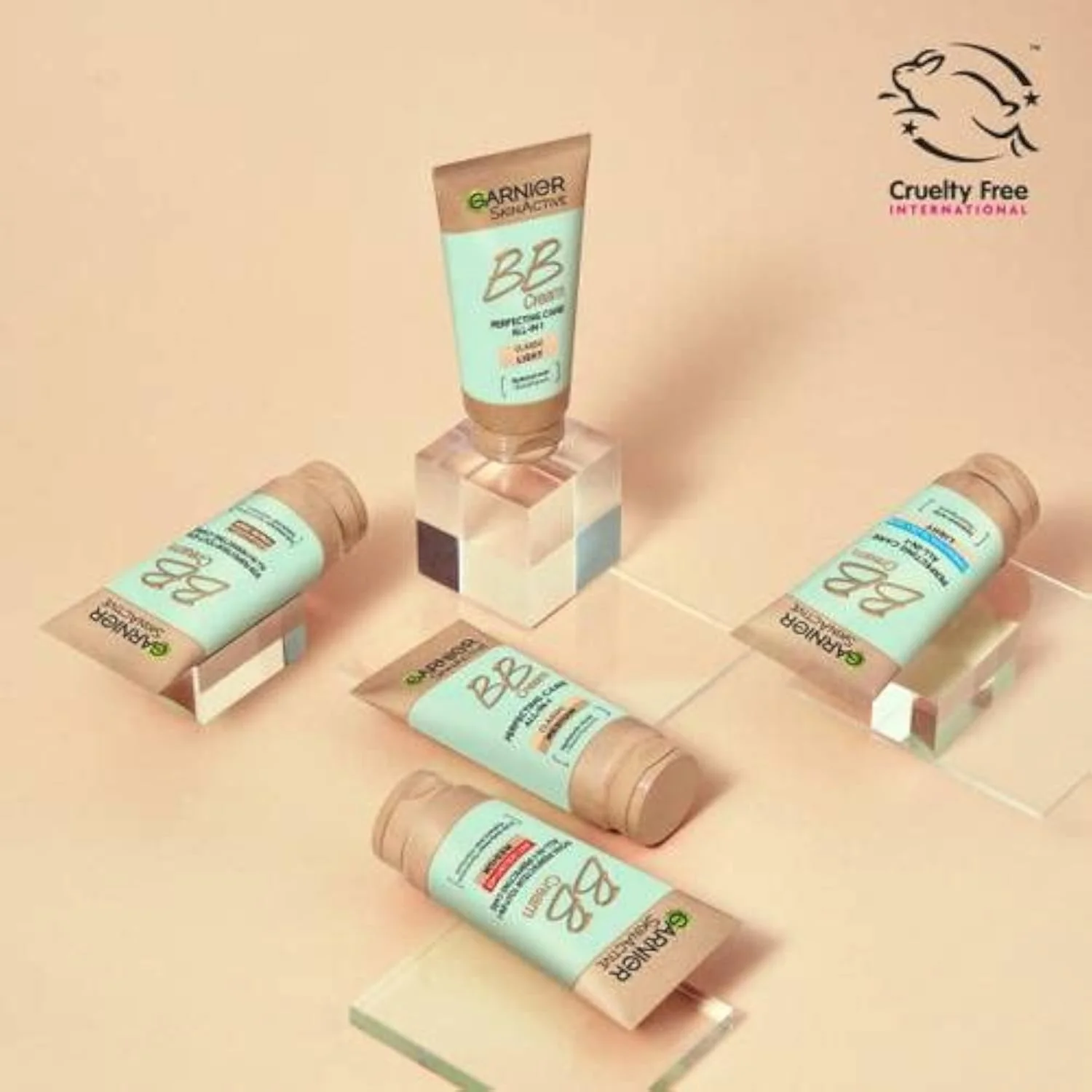 Miracle Skin Perfector BB Cream medium up to 24-hour hydration