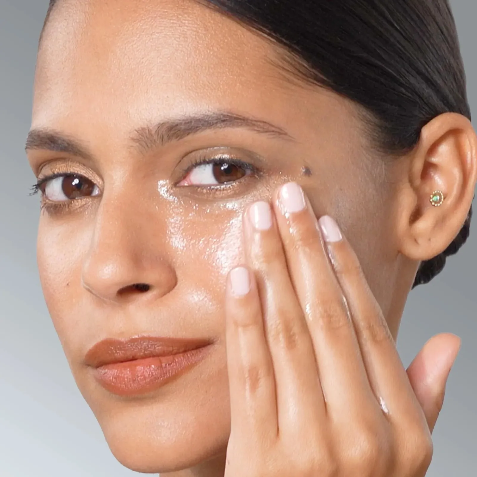 Vitamin E Hydrating Cleansing Oil and Makeup Remover - Rosehip and Olive Oil