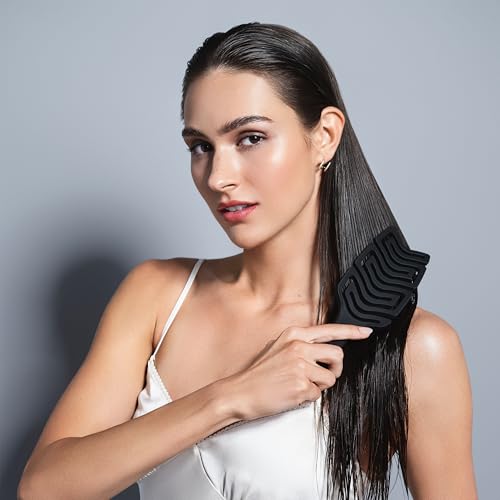The Hair Edit Detangle Brush