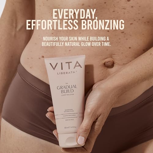 Fabulous Gradual Tanning Lotion - Buildable Formula