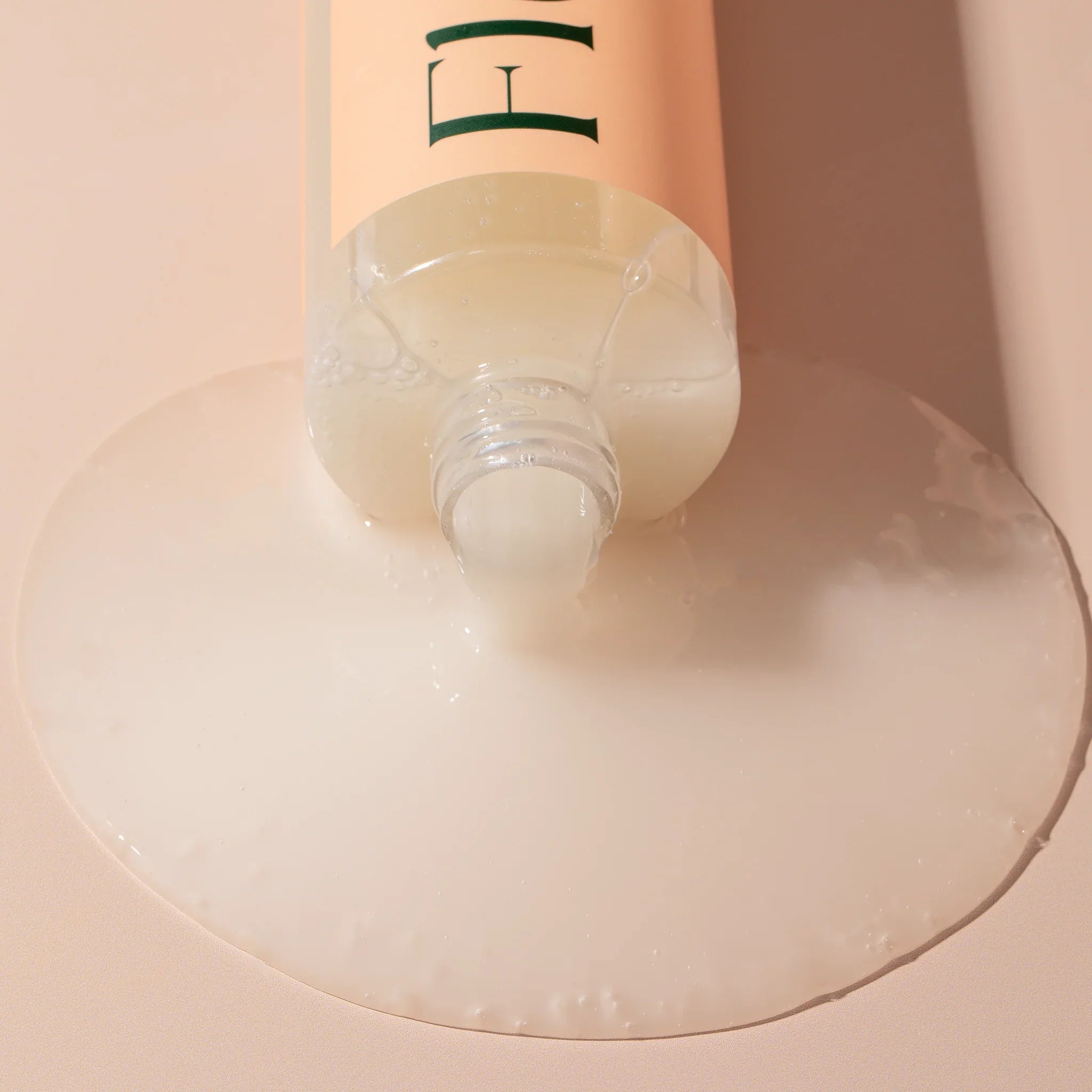 Floraebeauty SANA Gentle Balance Shampoo - Infused w/ Hydrolyzed Collagen