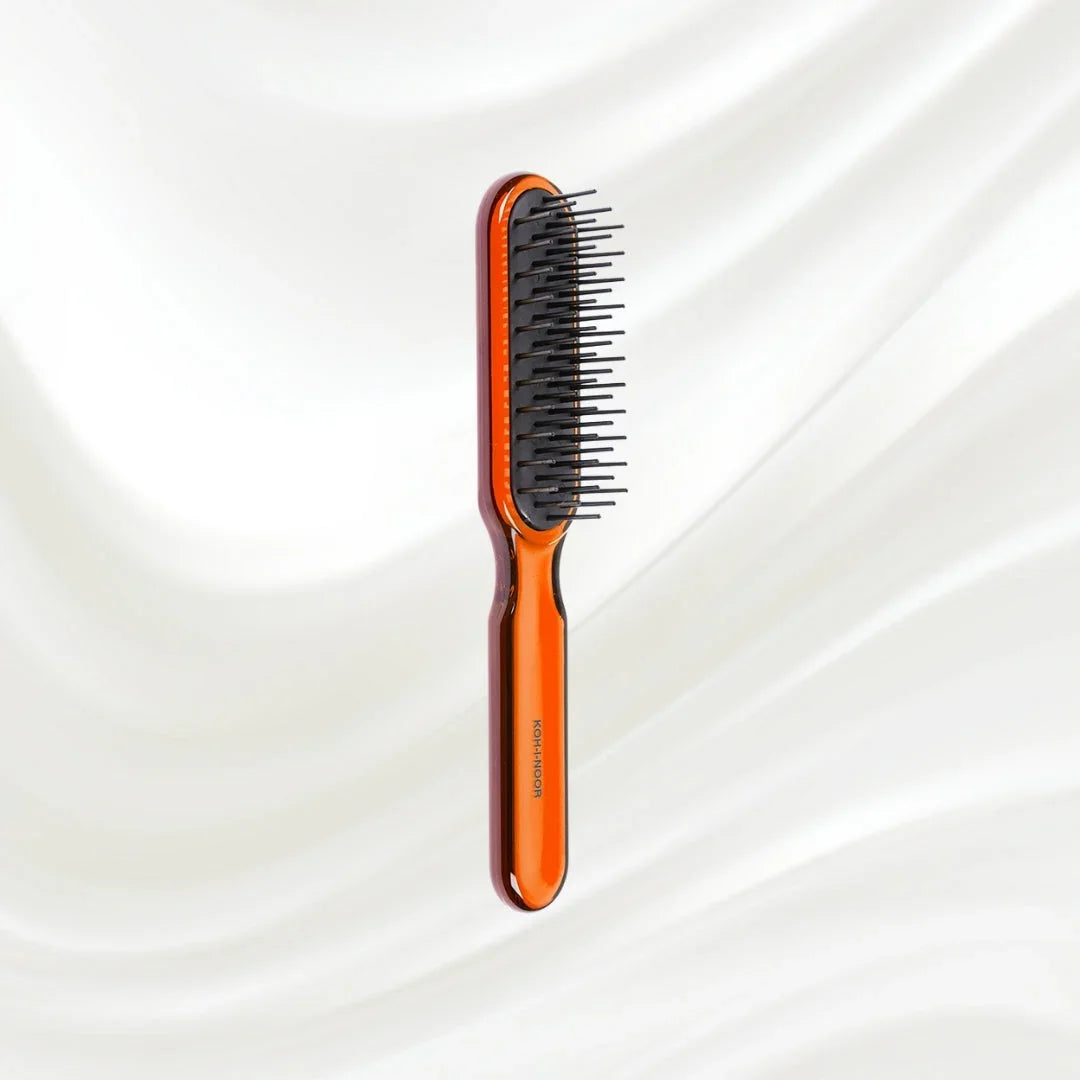 KOH-I-NOOR All Season Synthetic Bristle Hair Brush
