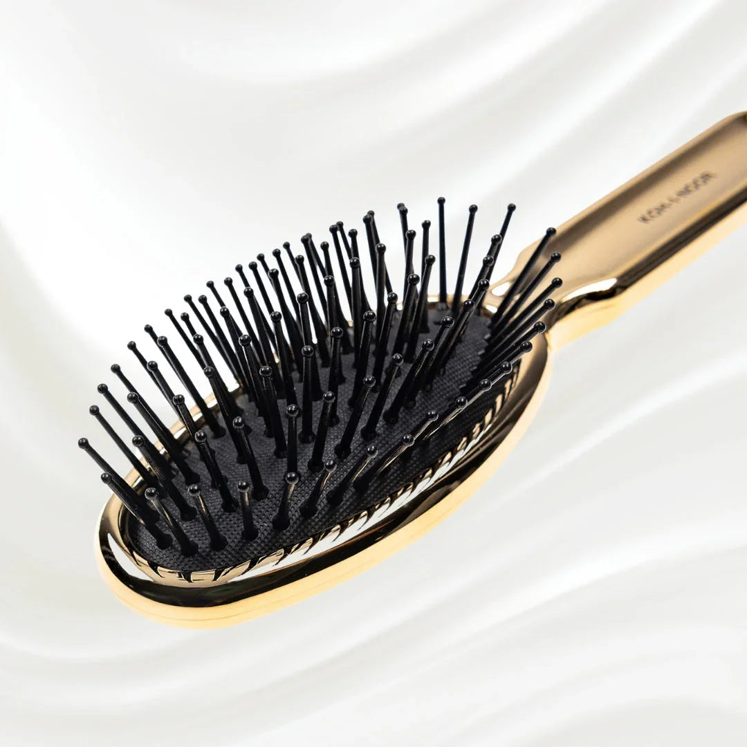 KOH-I-NOOR Metallic Pneumatic Oval Synthetic Pin Hairbrush