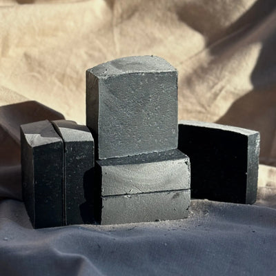 Handmade Soap Club Detoxifying Charcoal Cleansing Bar - Image 4