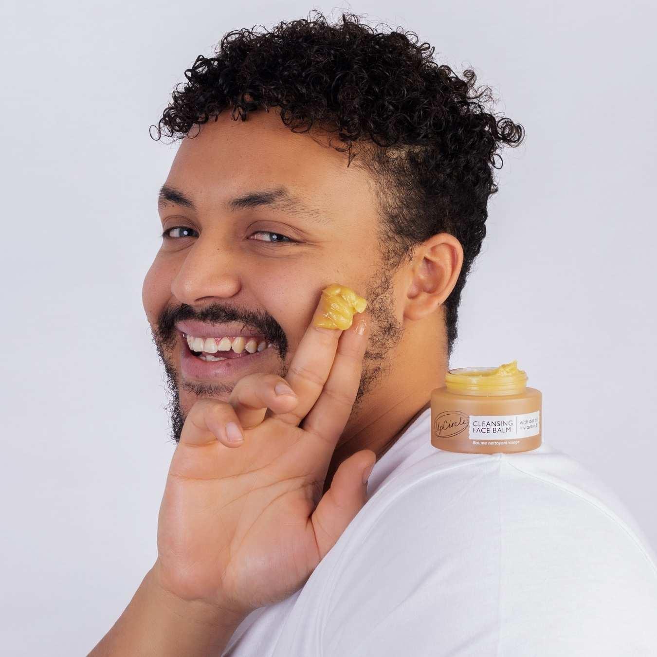 UpCircle Cleansing Face Balm with Oat Oil + Vitamin E