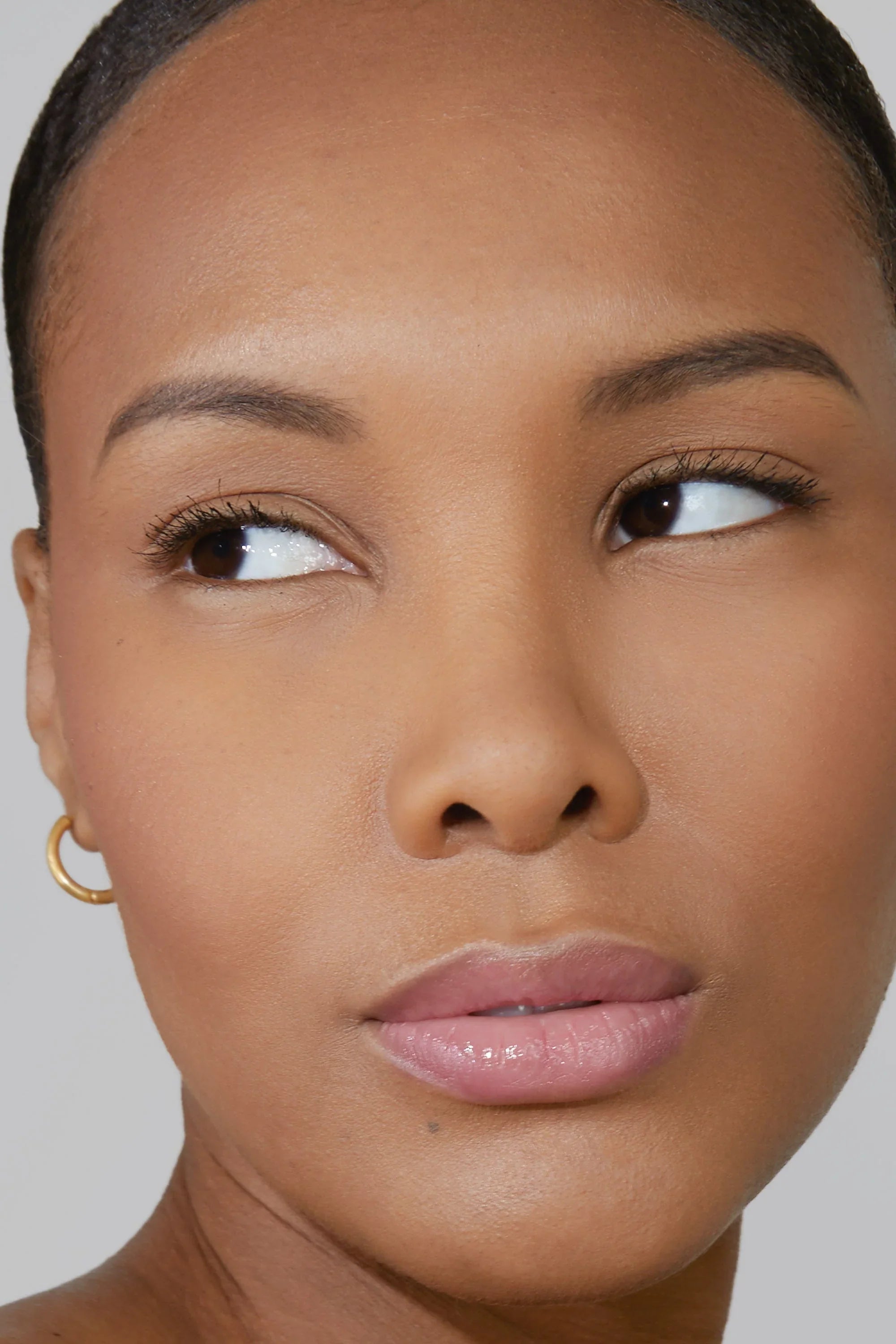 UOMA Beauty Hydroblast Finishing Powder