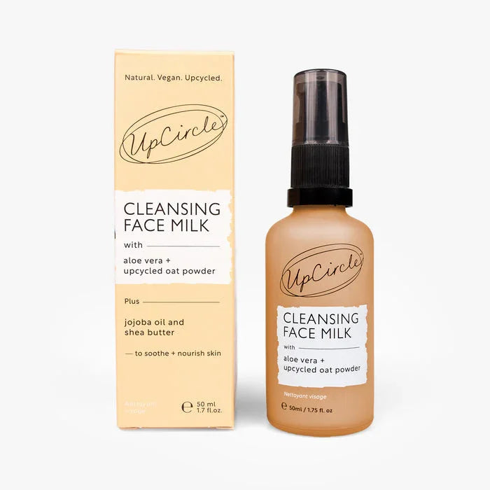 UpCircle Cleansing Face Milk with Oat Powder - Travel Size