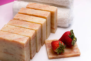 Be So Selfish Soap Bar Strawberry Sweetness
