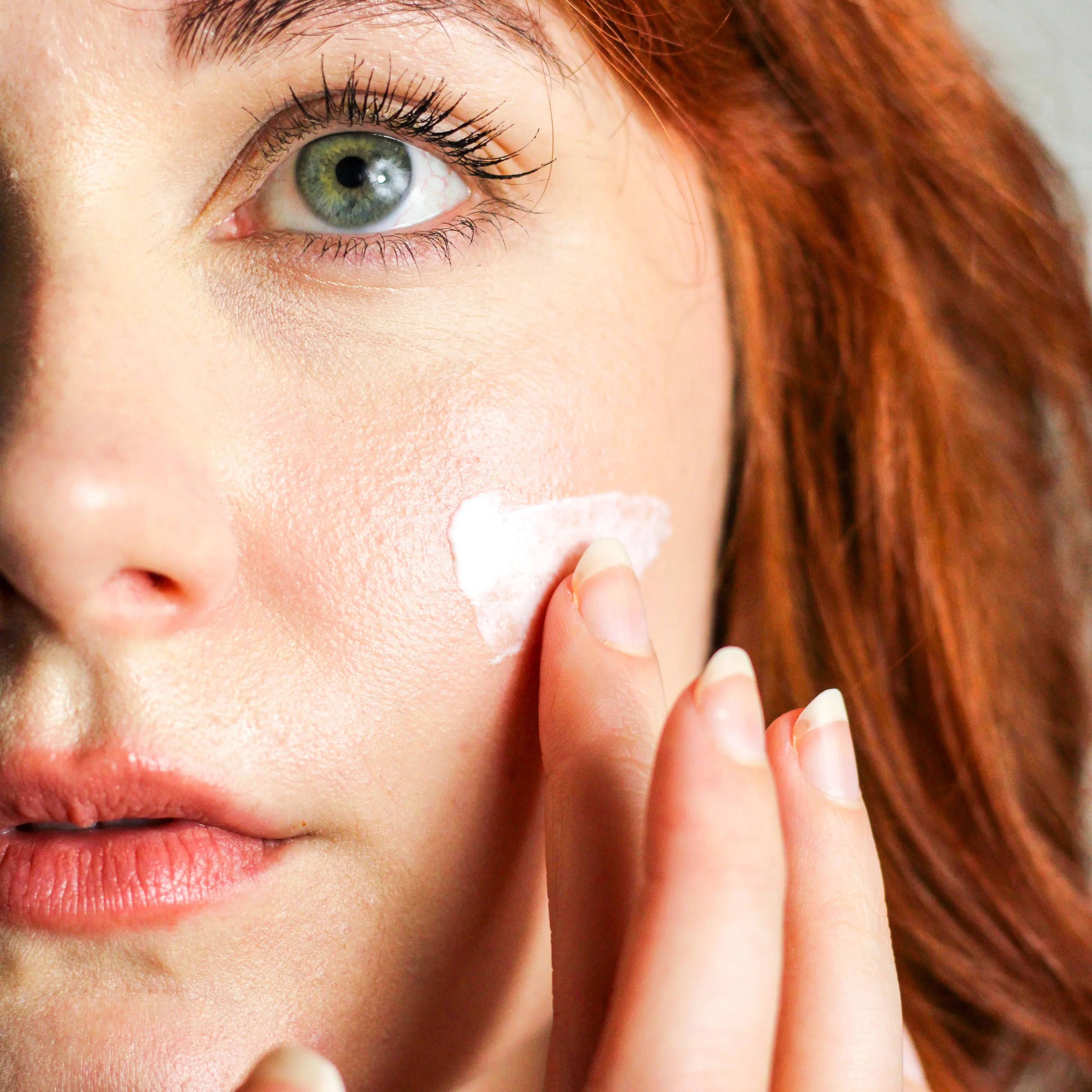 Undefined Inc R&R Sun Crème