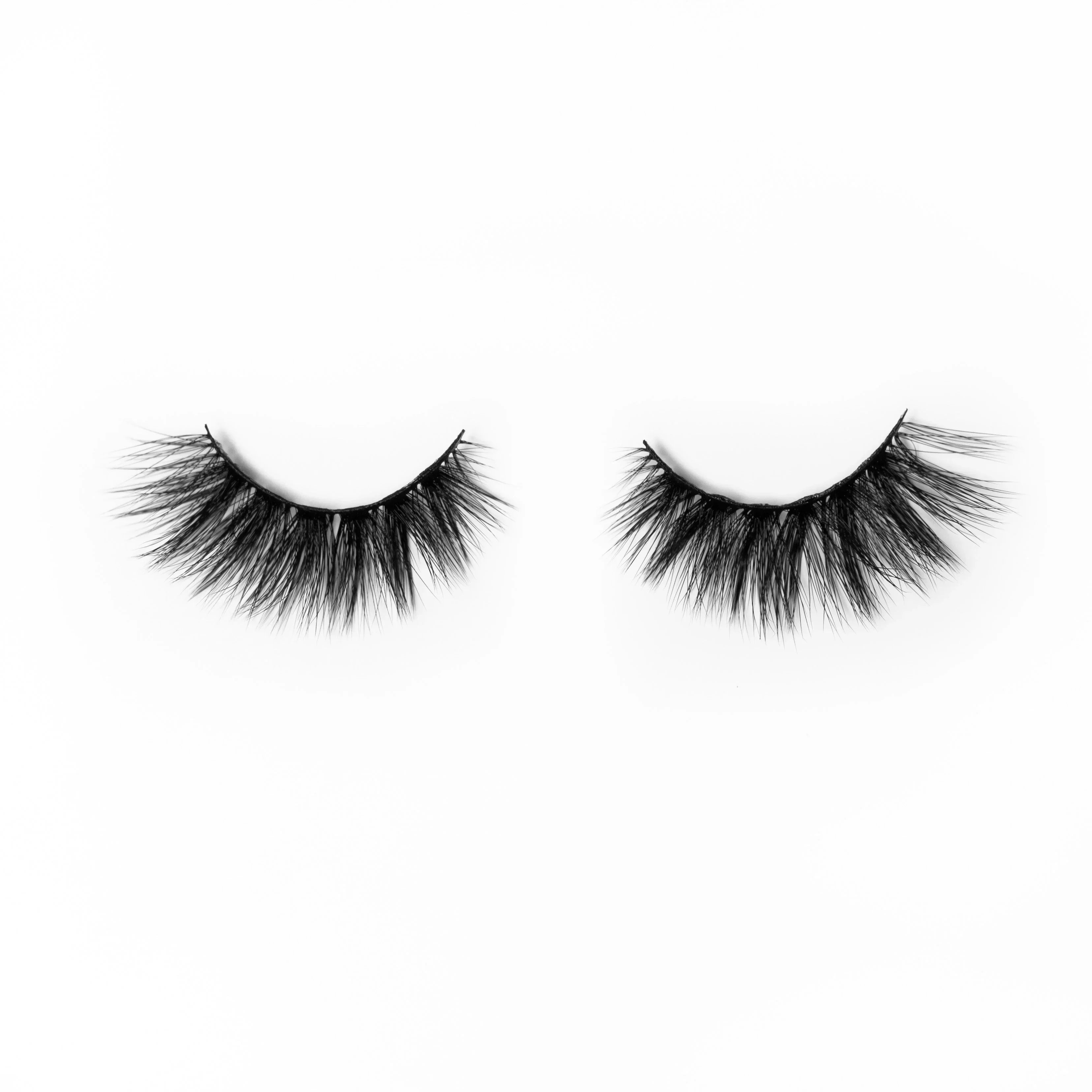 Chula Beauty Chacalosa | Tapered Cat-Eye Full Fluffy 18-22mm