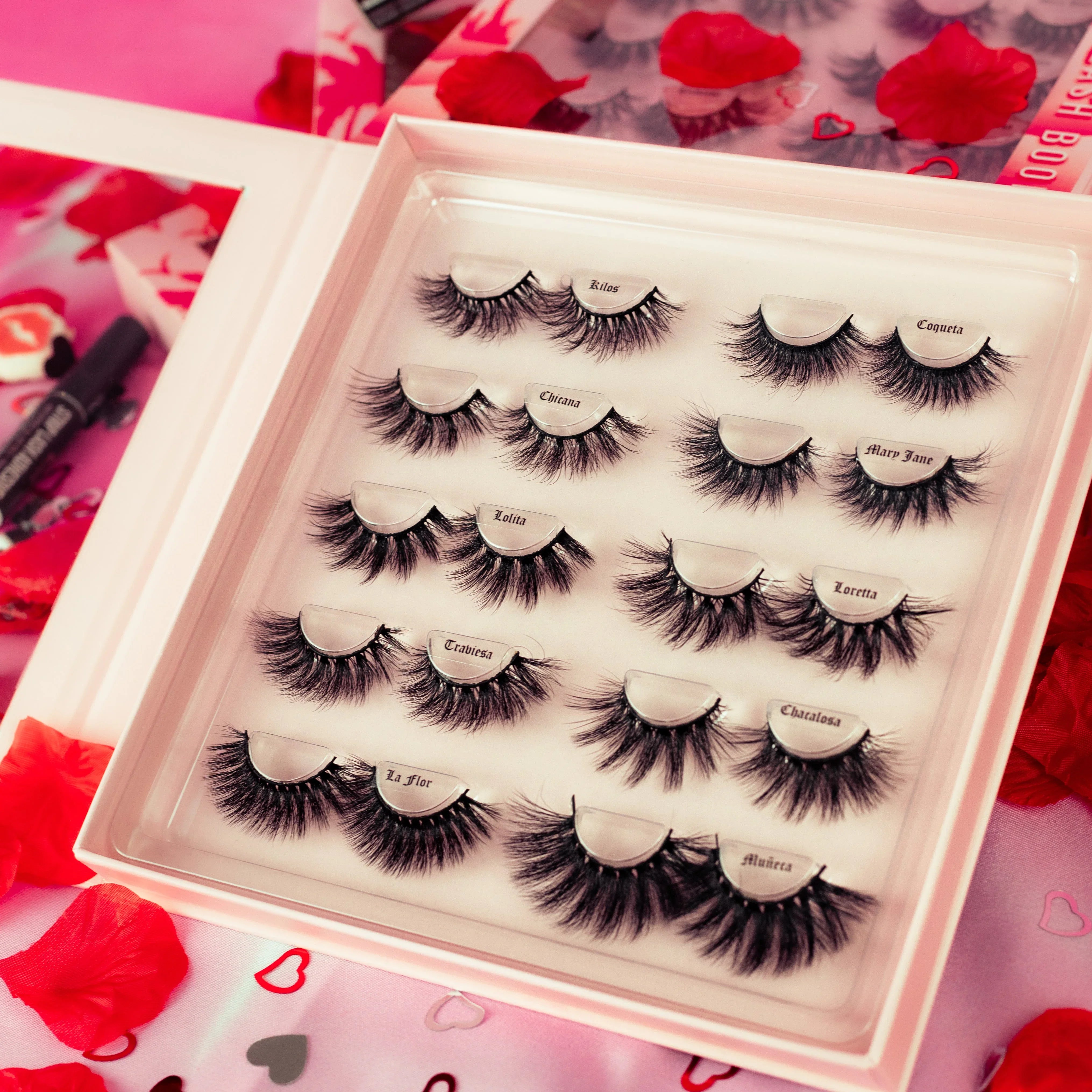 Chula Beauty Lash Lover - Luxury Silk Lash Book