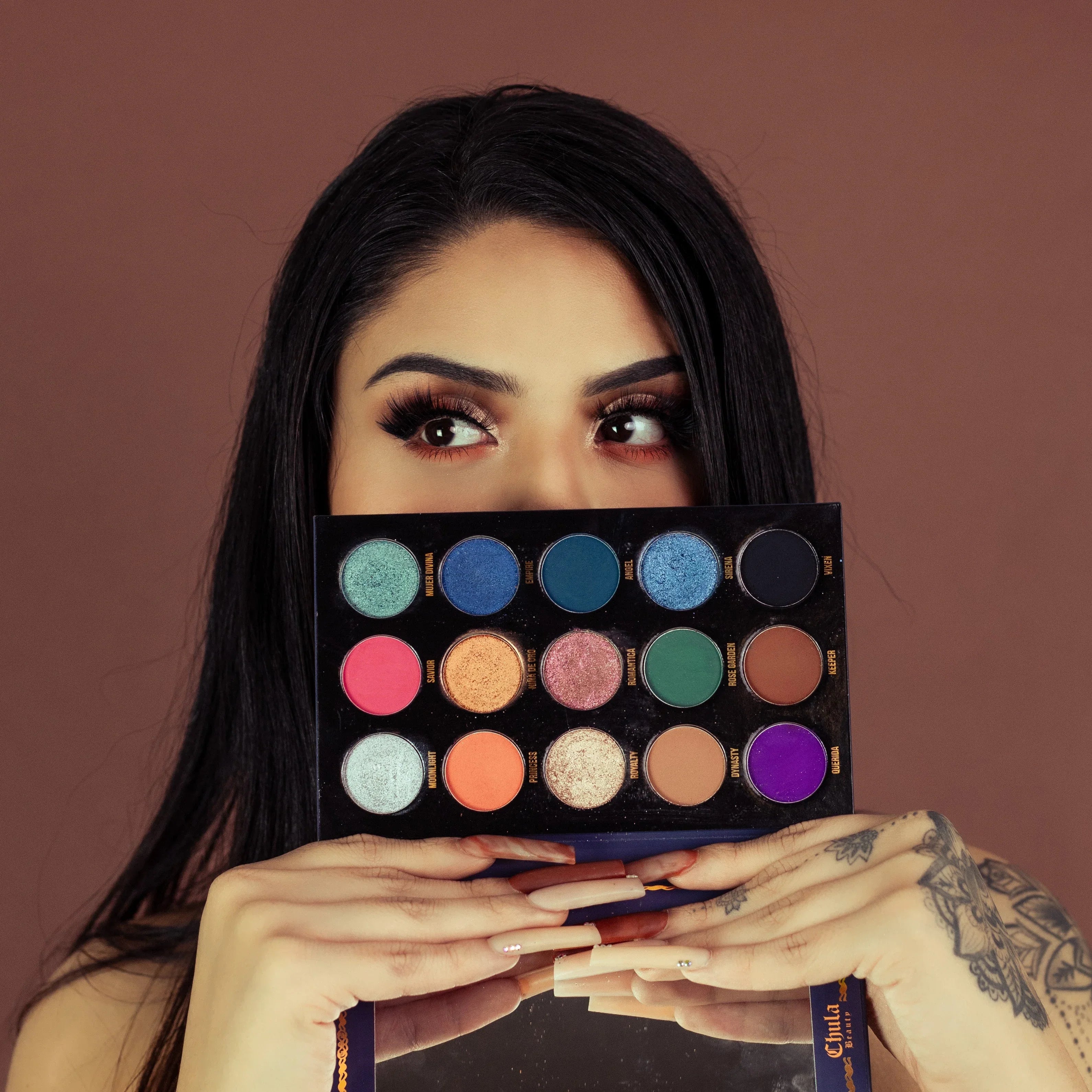 Chula Beauty Divina Eyeshadow Palette