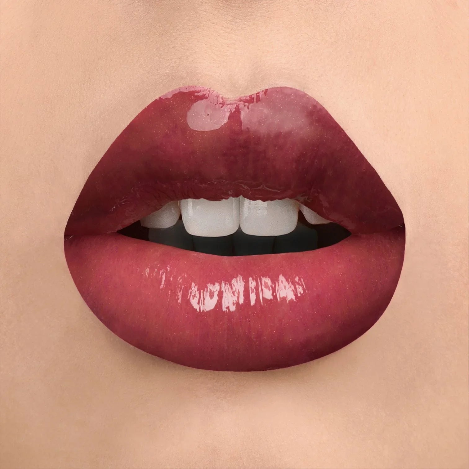 Sydoni SHADE V3 LUSTRE VINYL FINISH LIPLGLOSS - Medium Berry with Pink undertone
