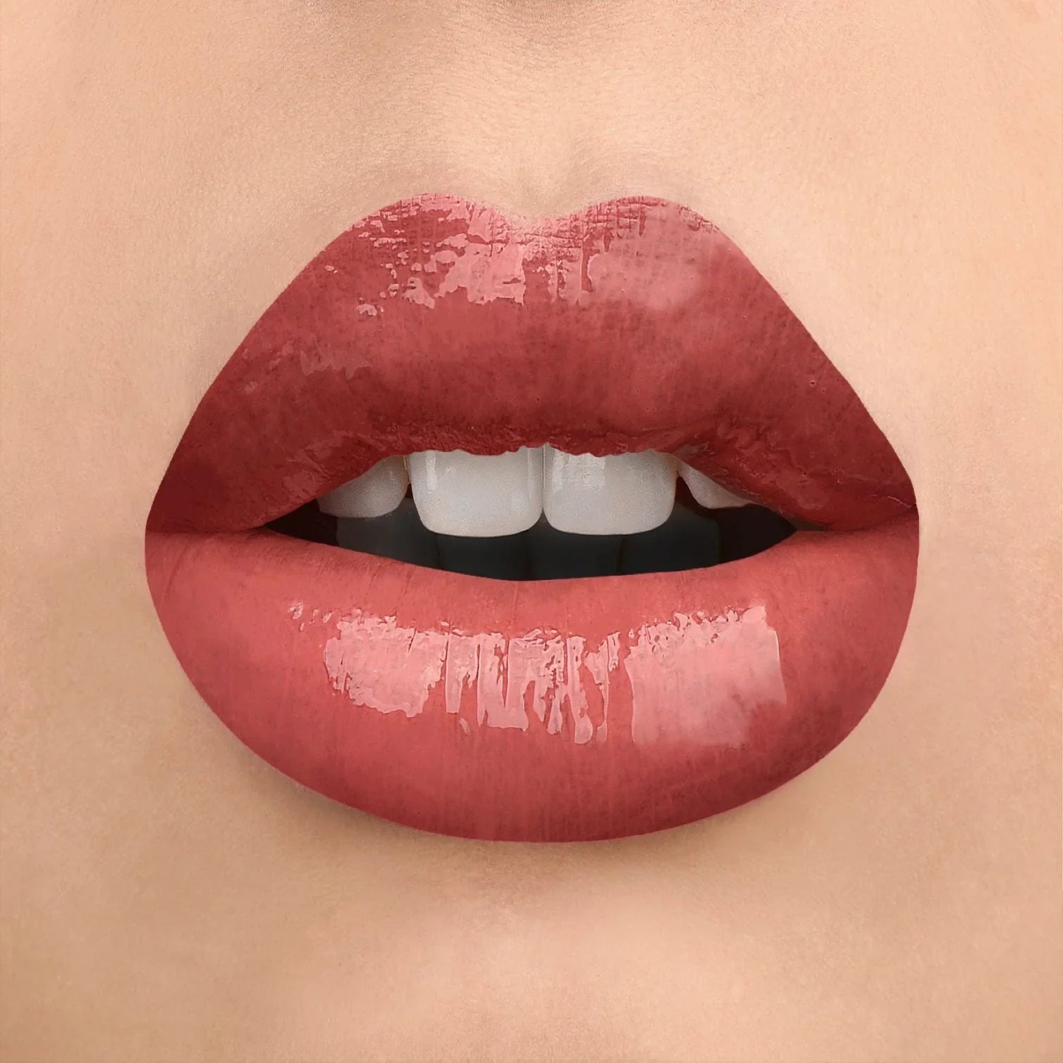 Sydoni SHADE V5 LUSTRE VINYL FINISH LIPGLOSS - Medium Pink with Warm Undertone