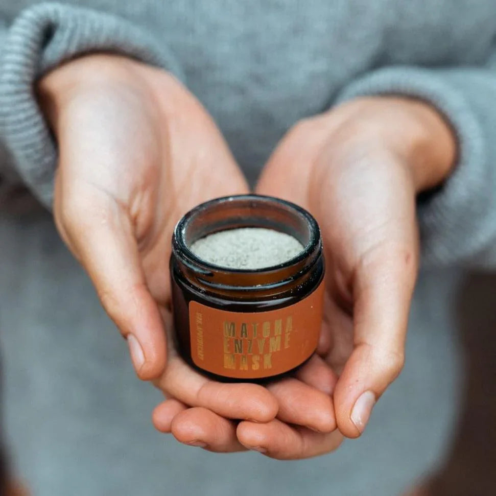 URB APOTHECARY Matcha Enzyme Mask
