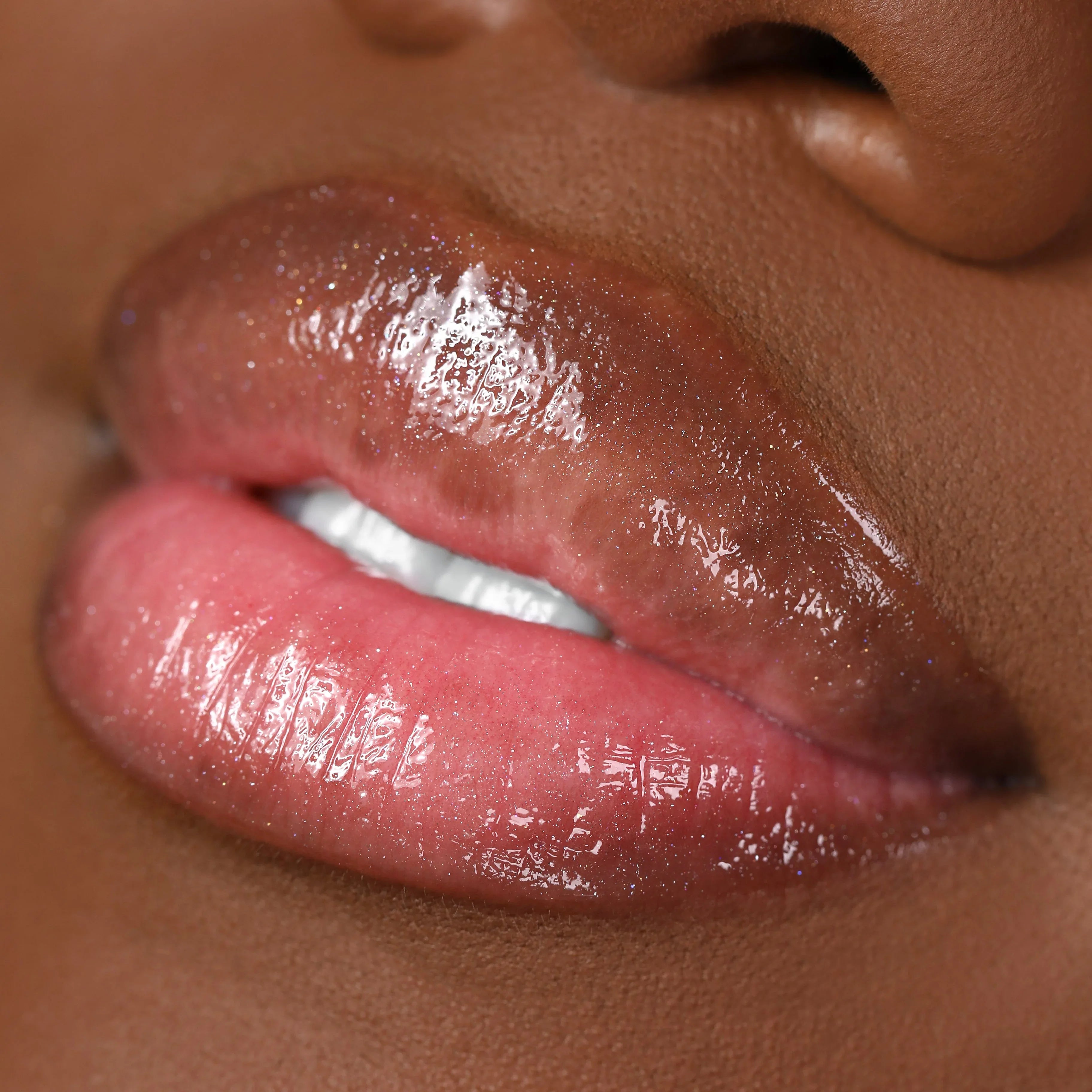 Ofra Cosmetics Lip Gloss - Butterfly Kisses
