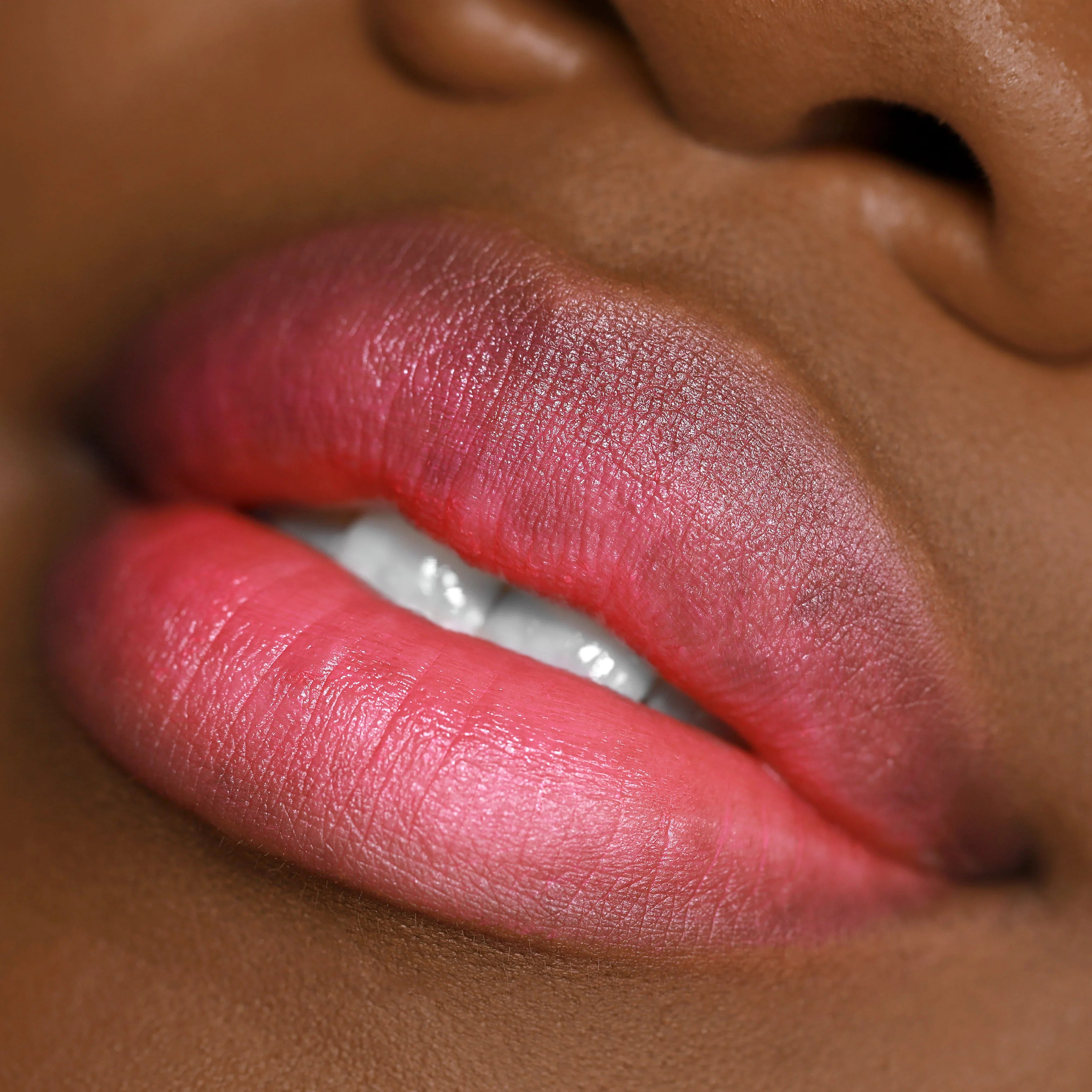 Ofra Cosmetics Cheek & Lip Cream - Heart Eyes