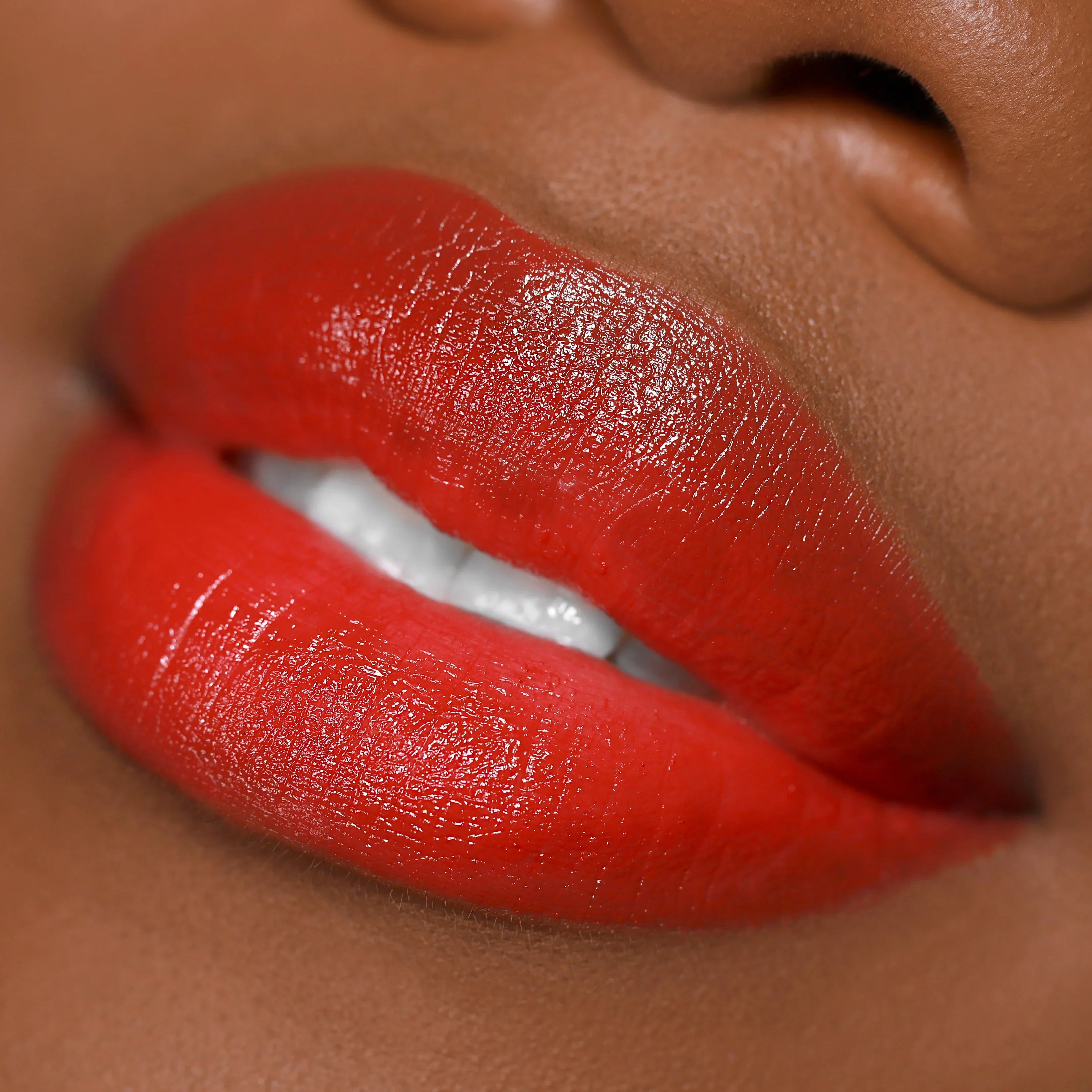 Ofra Cosmetics Lipstick - #01 Riviera