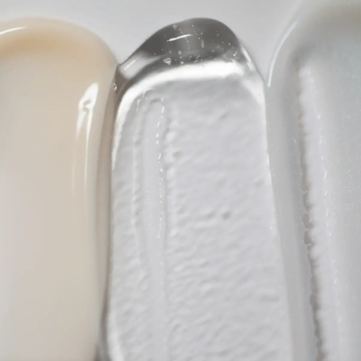 Solawave Light Therapy Boosting Face & Neck Serum