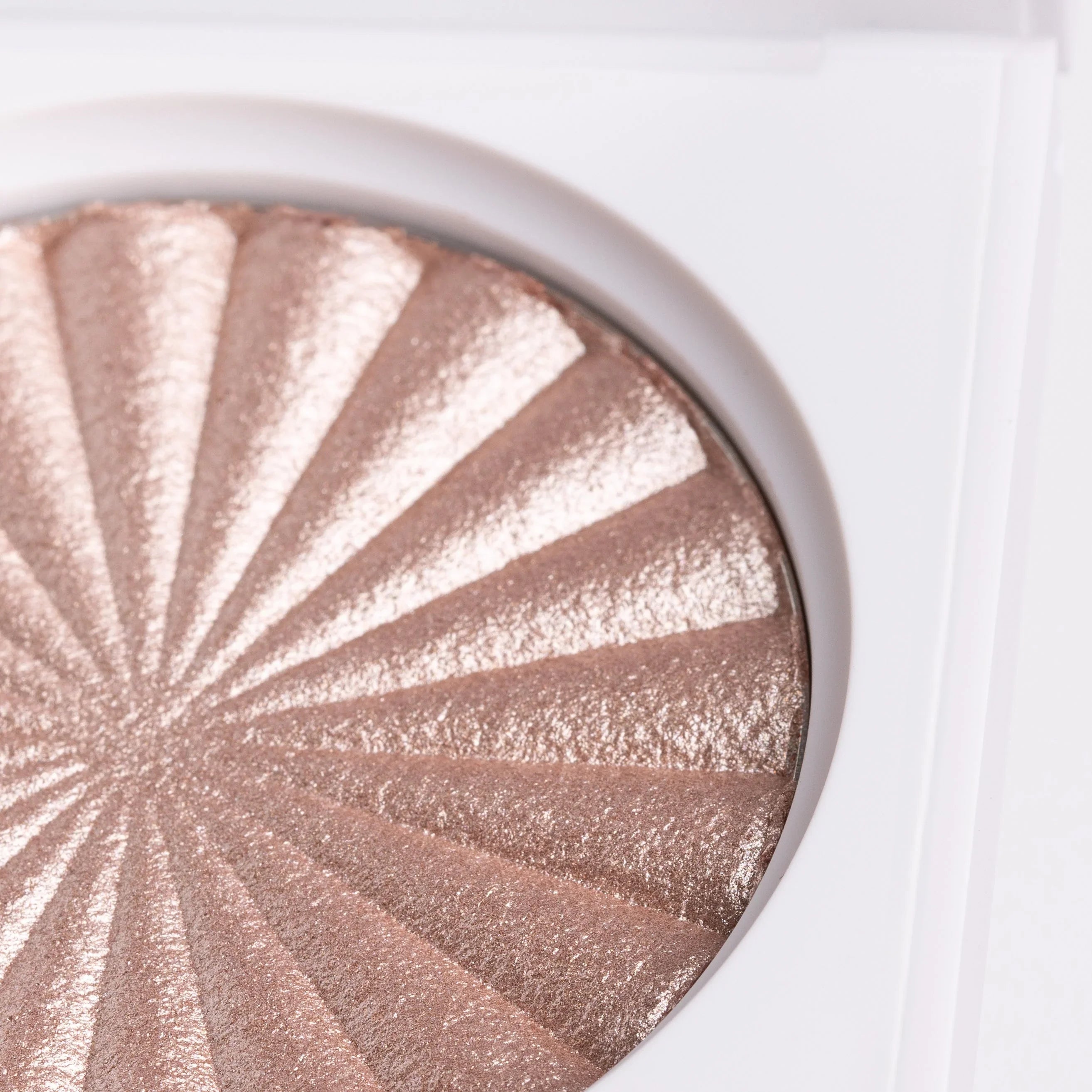 Ofra Cosmetics Highlighter - Sea Shimmer