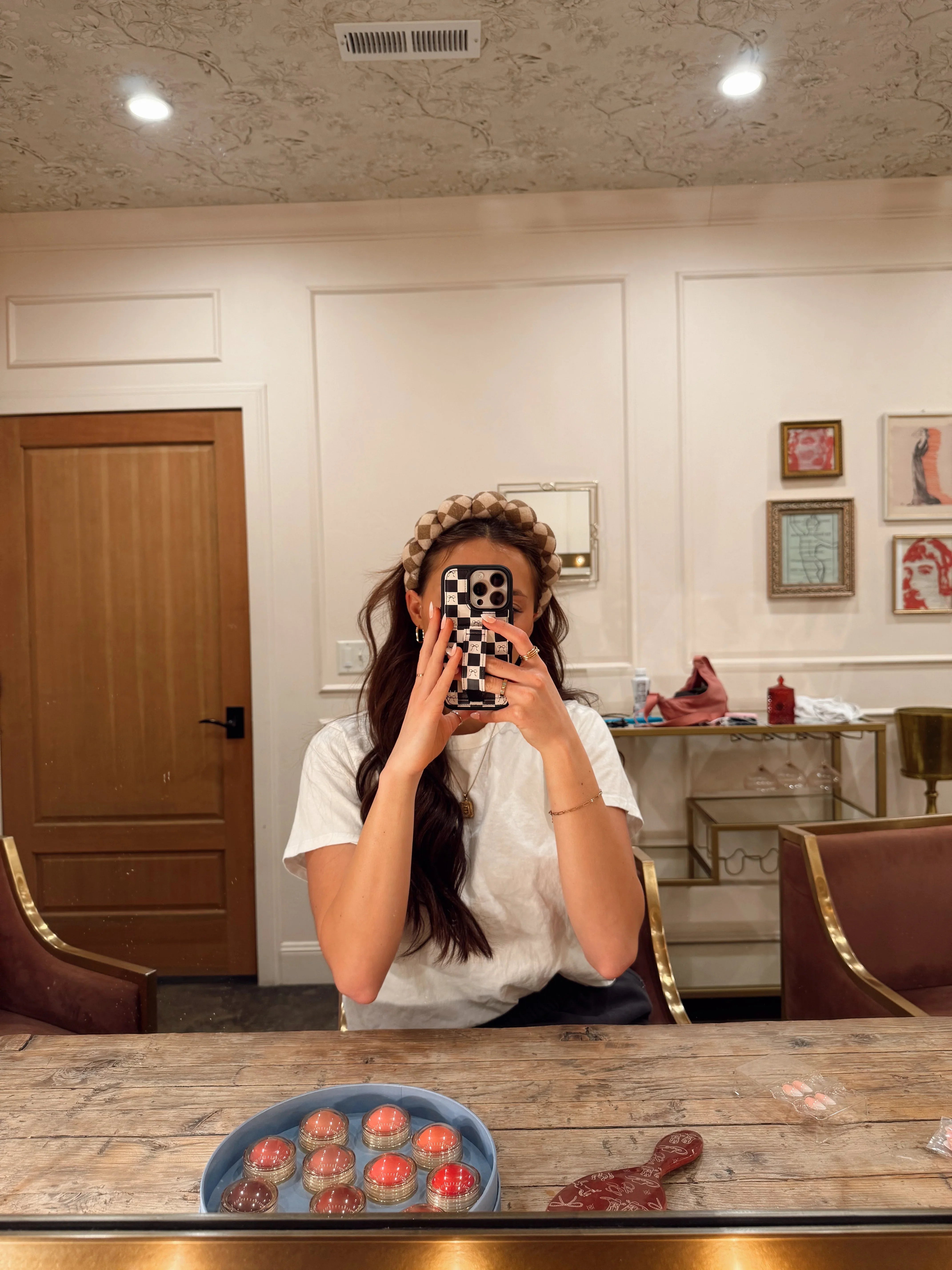 Nightie Nails Demure