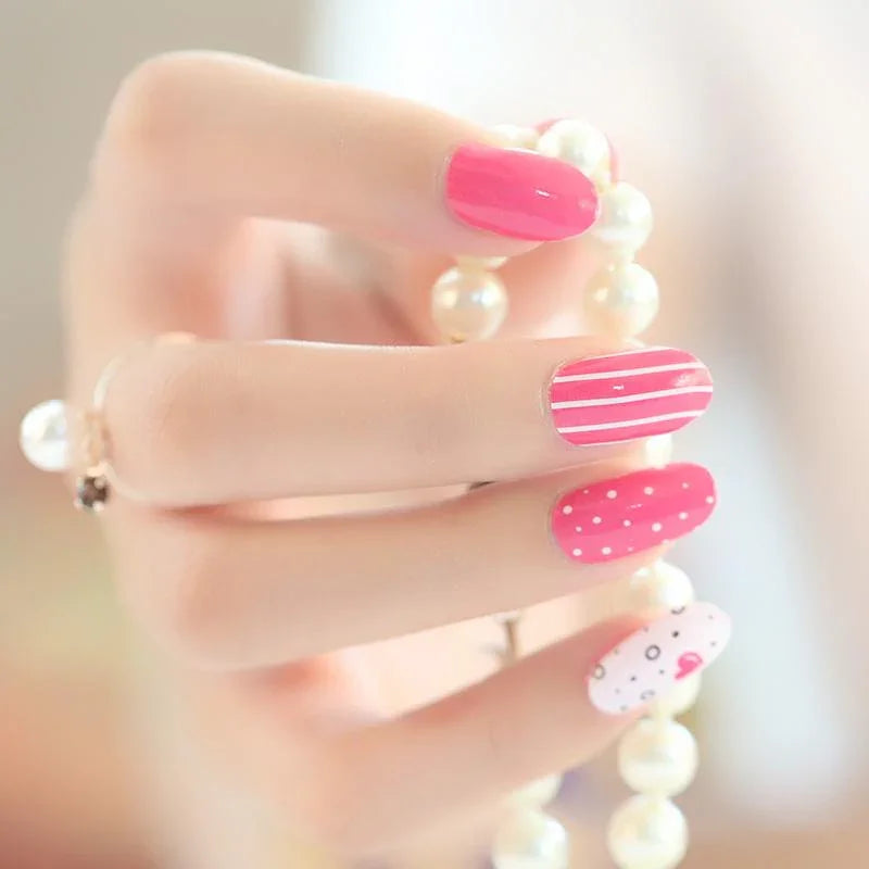 Candied Nails Pink Valentine Heart