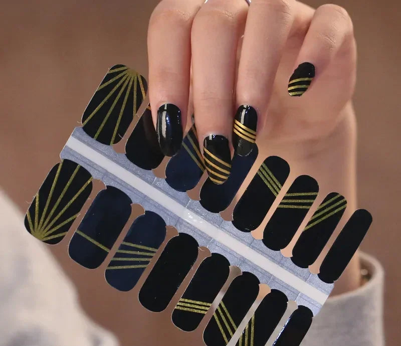 Candied Nails Black Gold