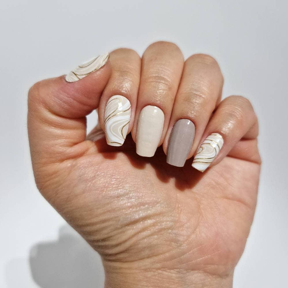 Candied Nails Golden Swirl