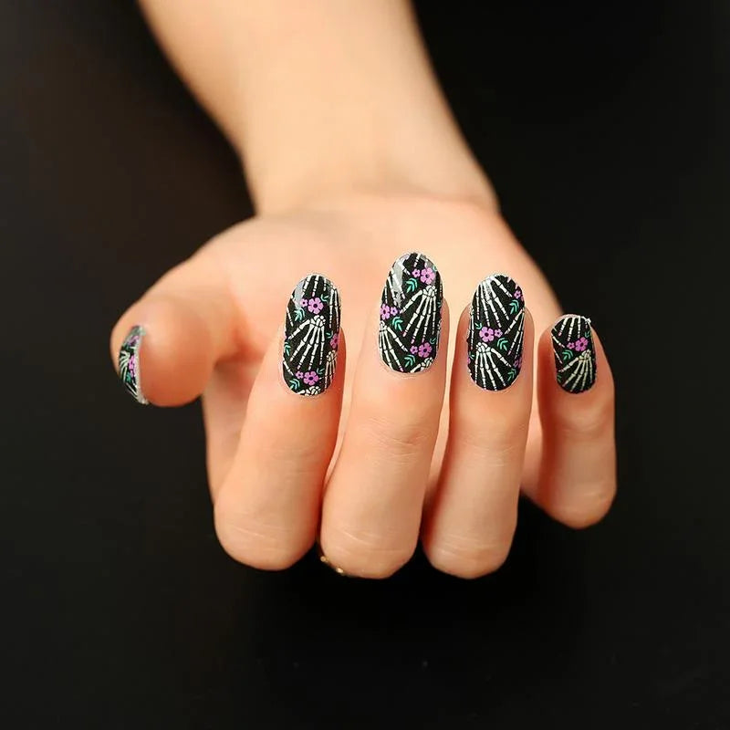 Candied Nails Halloween Skeleton