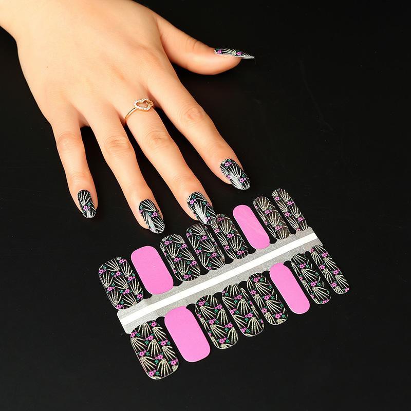 Candied Nails Halloween Skeleton