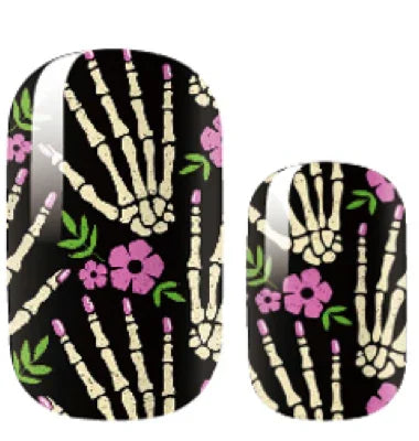 Candied Nails Halloween Skeleton