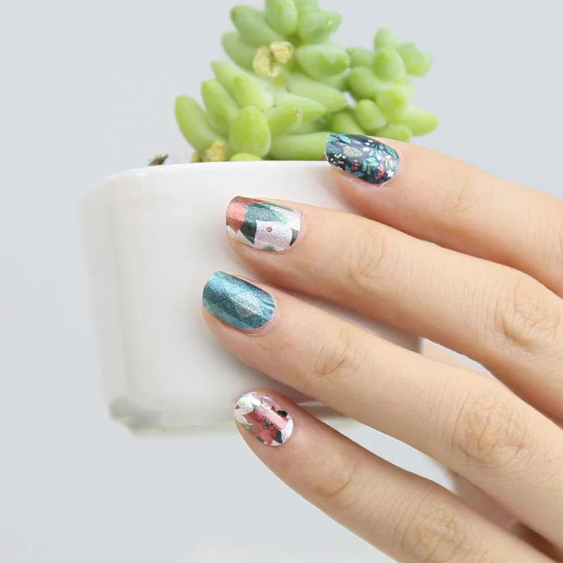 Candied Nails Christmas Poinsettia