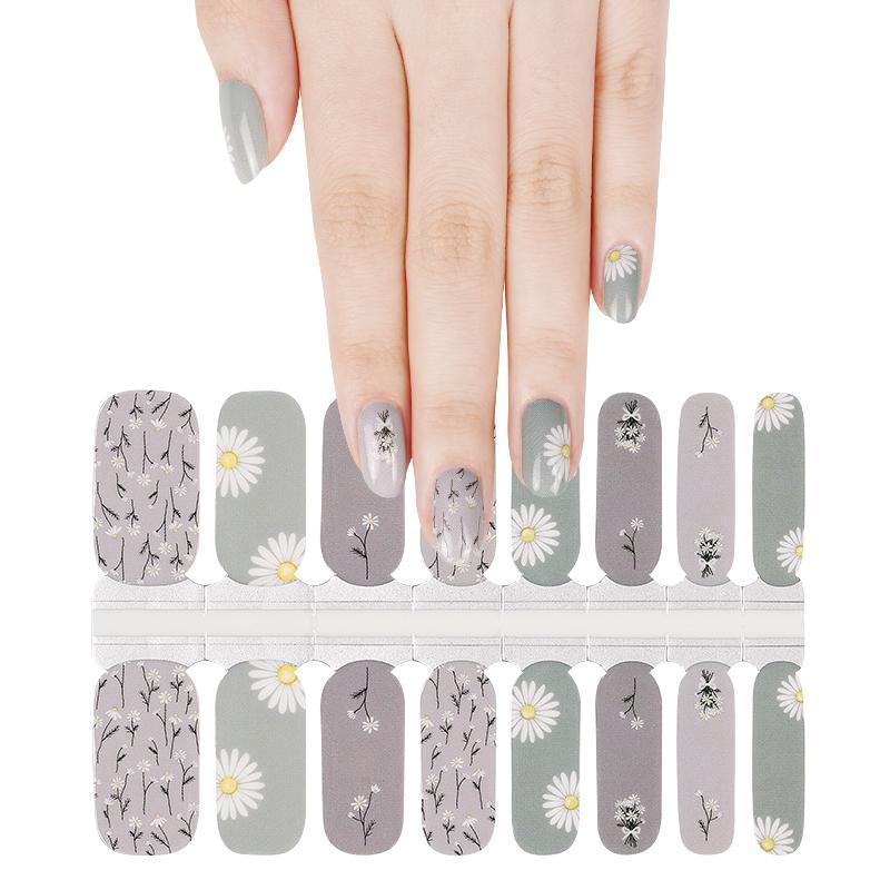 Candied Nails White Daisy Days