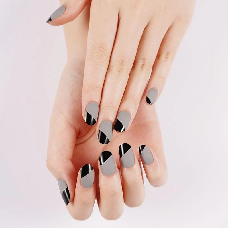 Candied Nails Black Grey