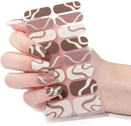 Candied Nails Swirls Gel Nails