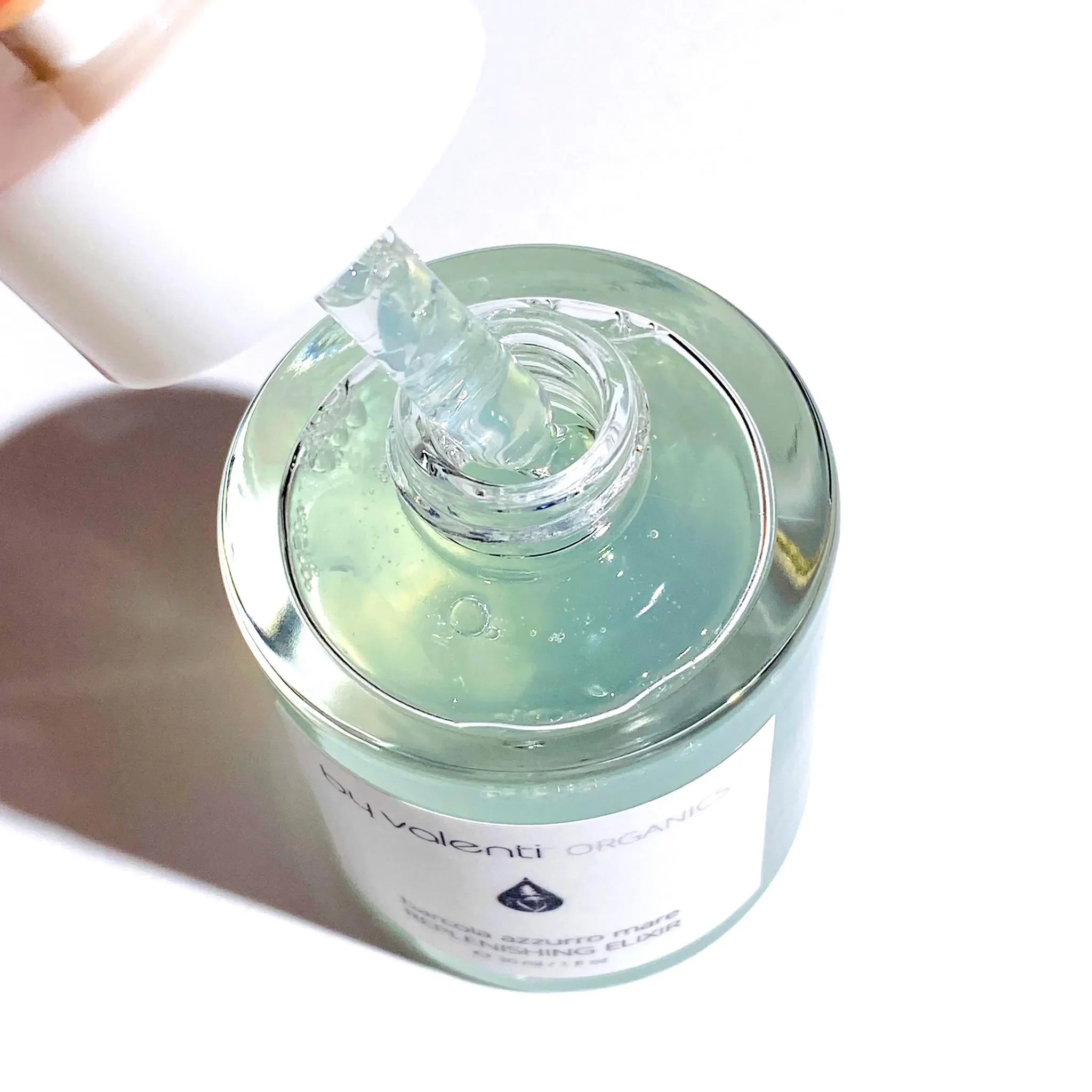 by valenti® Barcola Azzurro Mare Replenishing Elixir with Hyaluronic acid + Niacinamide 5% + Sea kelp bioferment