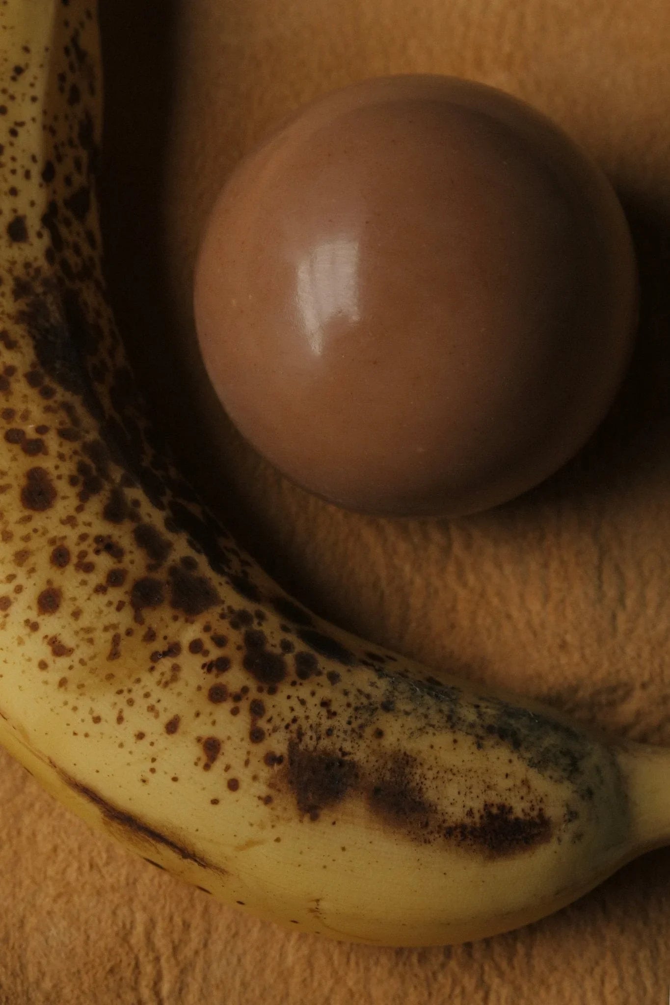 Summer Solace Tallow Desert Rose – Red Clay Sphere Soap