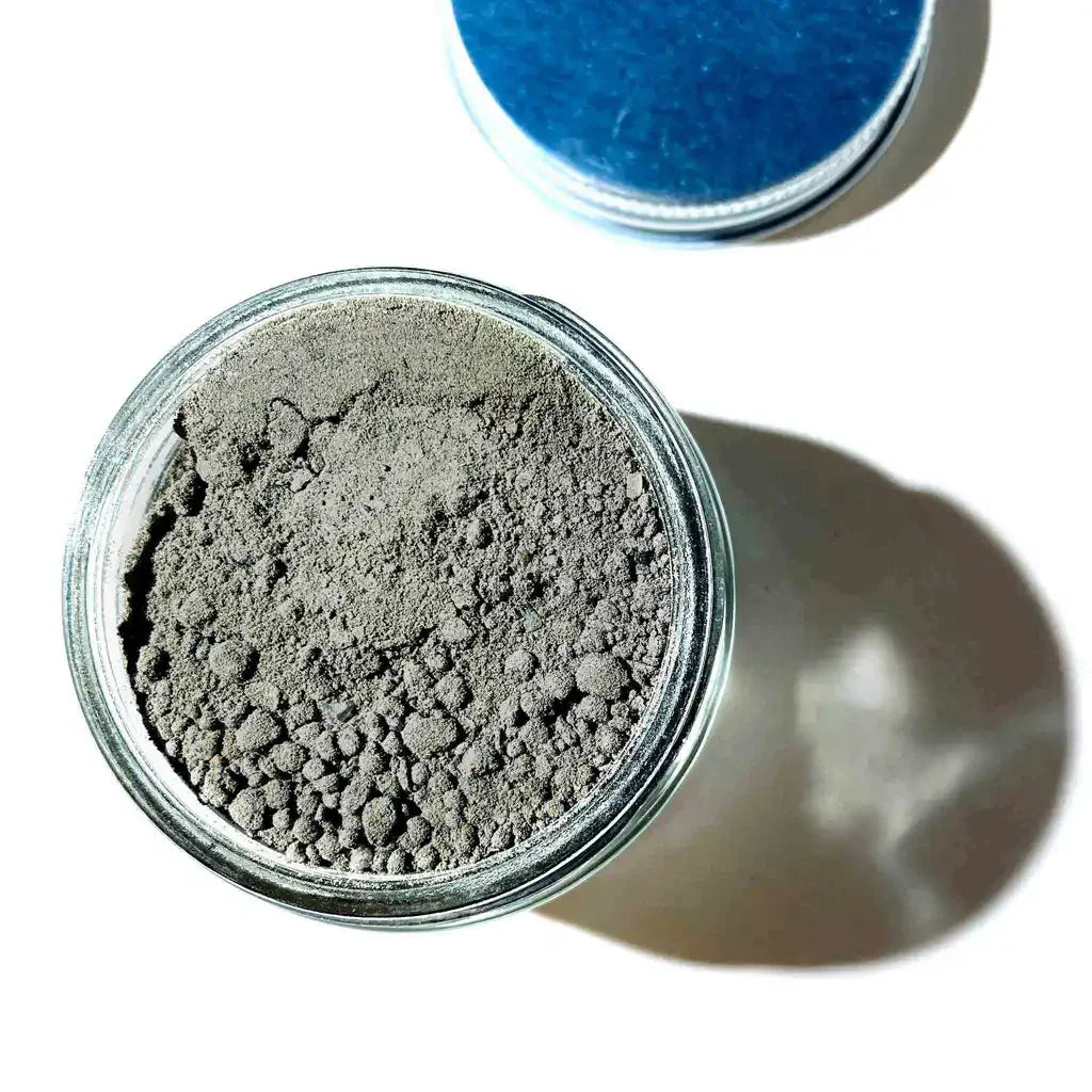 by valenti® Hawaiian Sea Salt, Australian Black Clay & Black Tea Facial Clay Mask with Australian black clay + Vitamin C + Aloe vera