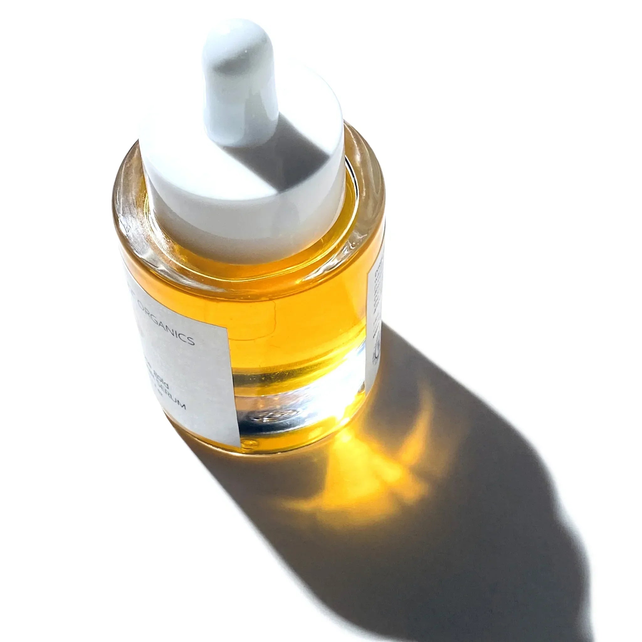 by valenti® Liquid Rose Gold with Retinyl palmitate + CoQ10 + Tetrahexyldecyl ascorbate + Olive squalane