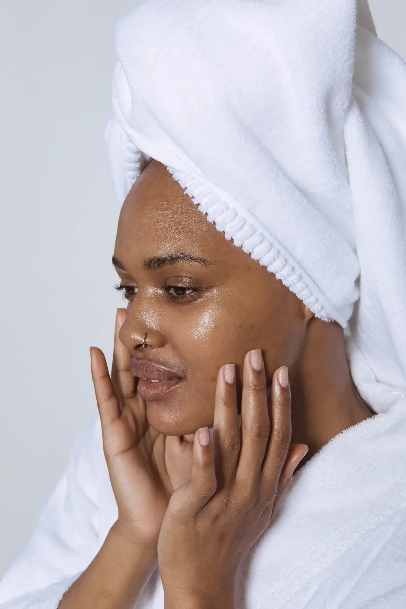 by valenti® Olive Facial Cleansing Oil with Extra virgin olive oil + Olive squalane + Vitamin E
