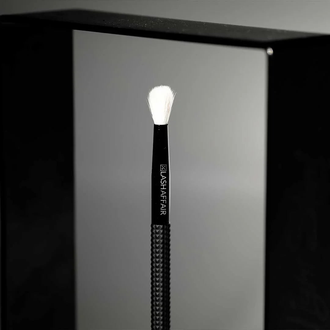 Lash Affair One Night Stand Magnetic Cleansing Brush Stand | Brush Included