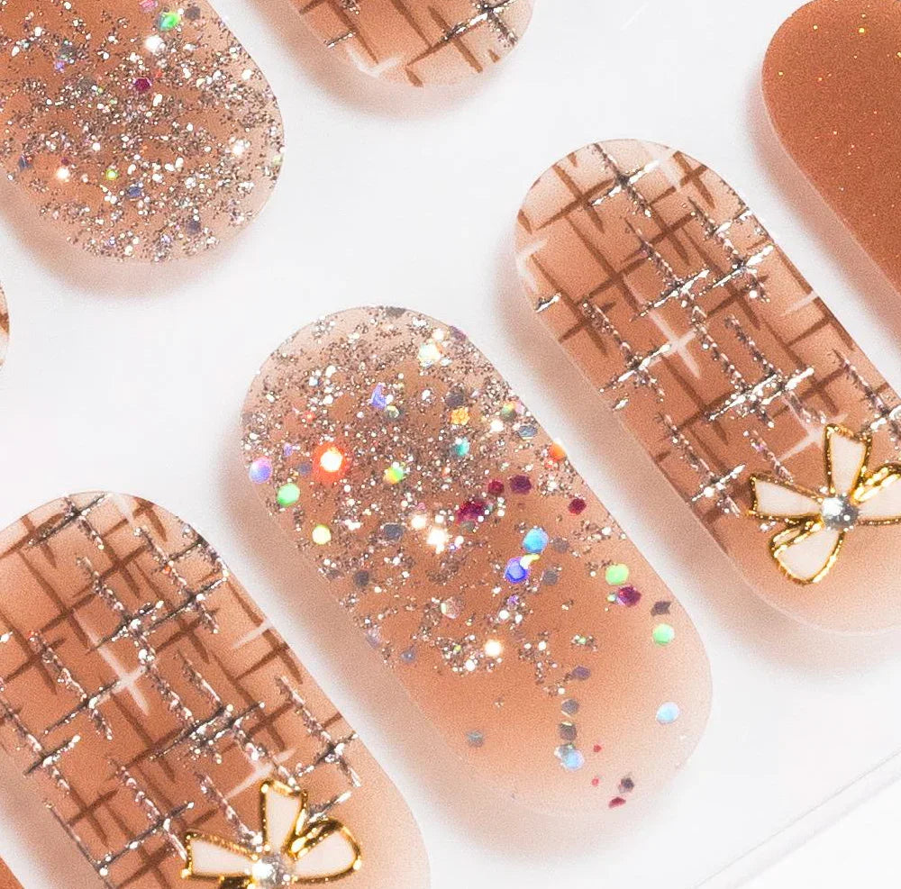 Candied Nails Bows in Tan Gel Nails