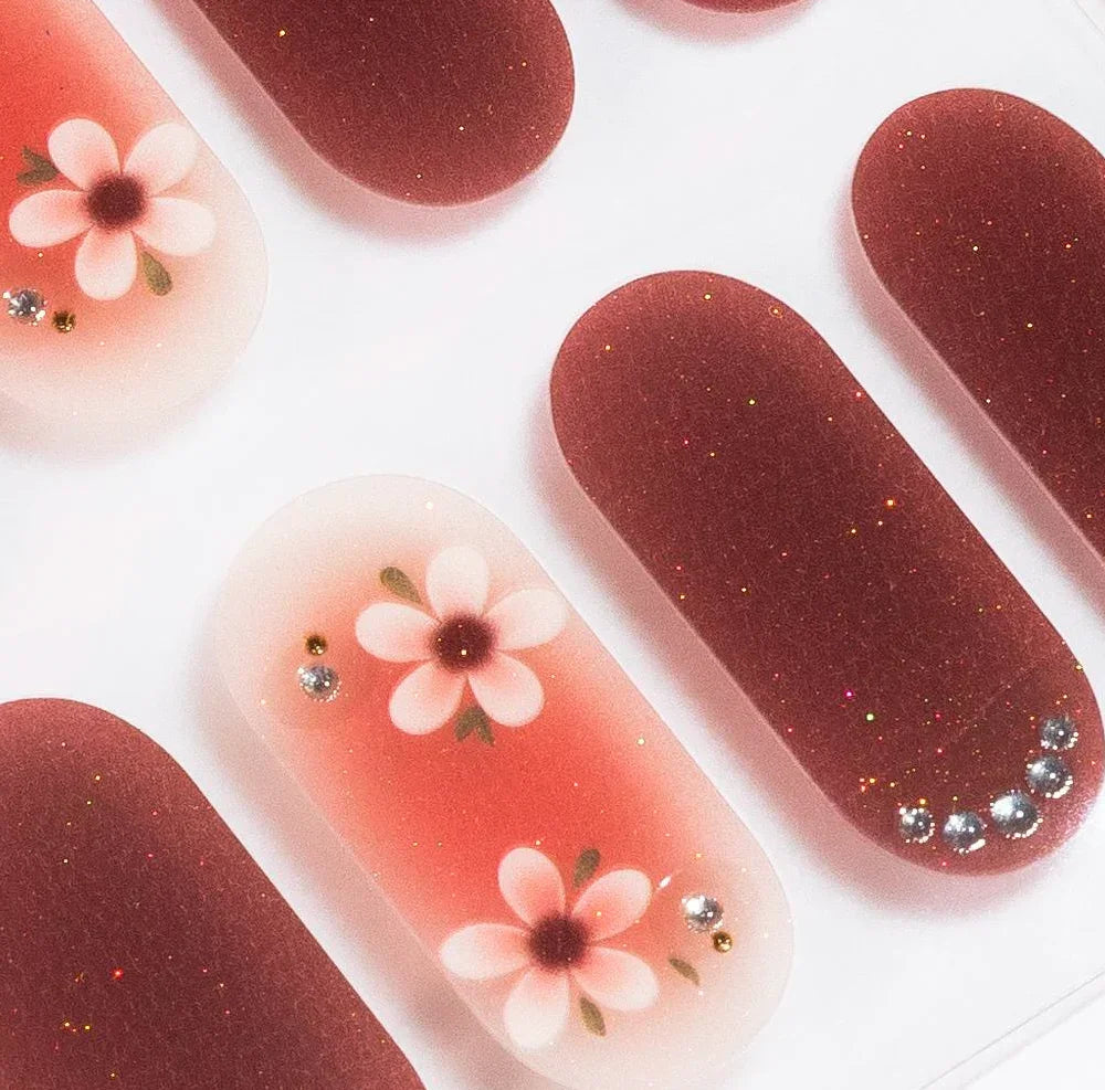 Candied Nails Daisy Love Gel Nails