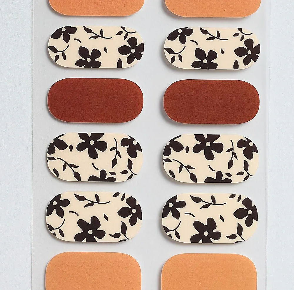 Candied Nails Daisy Black Gel Nails