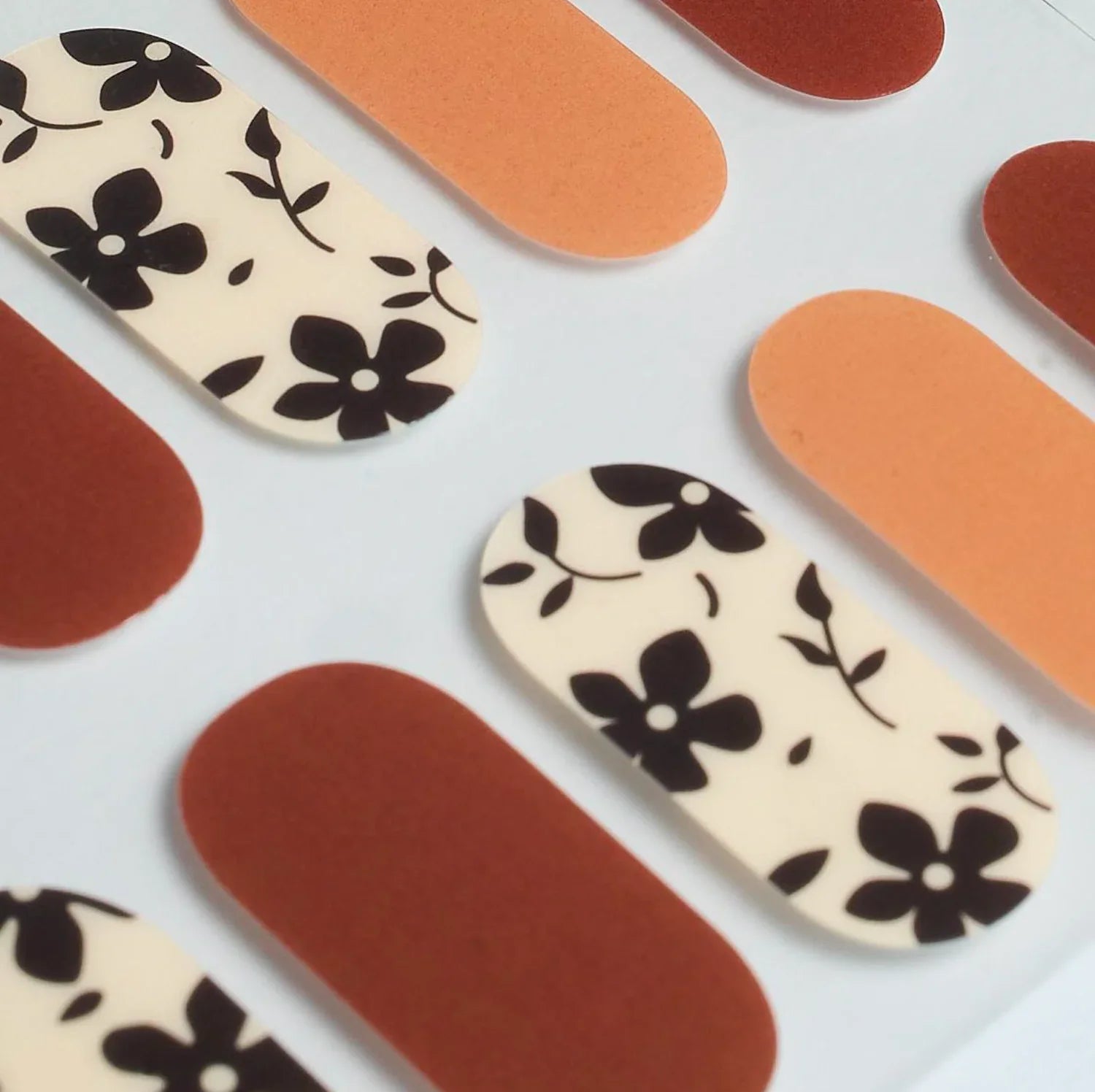 Candied Nails Daisy Black Gel Nails